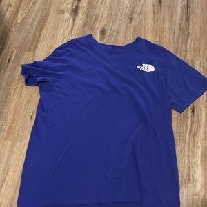 The north face woman’s tshirt